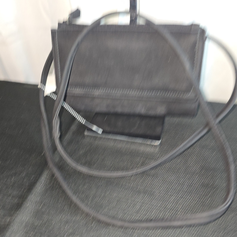 Suede Trifold  BLACK MINI SWING POUCH